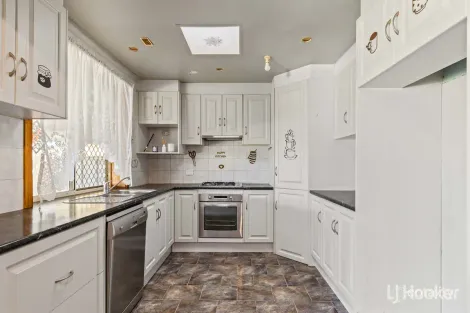 Property photo of 11 Adaluna Crescent Smithfield SA 5114