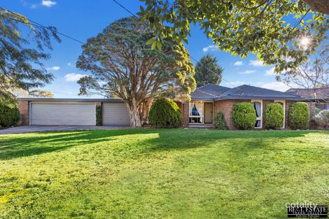 Property photo of 23 Harvest Drive Chirnside Park VIC 3116