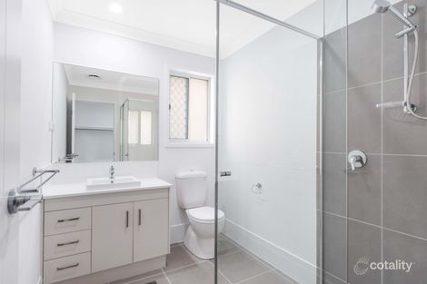 Property photo of 9 Pinnacle Place Burnside QLD 4560