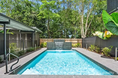 Property photo of 4/16-20 Faculty Close Smithfield QLD 4878