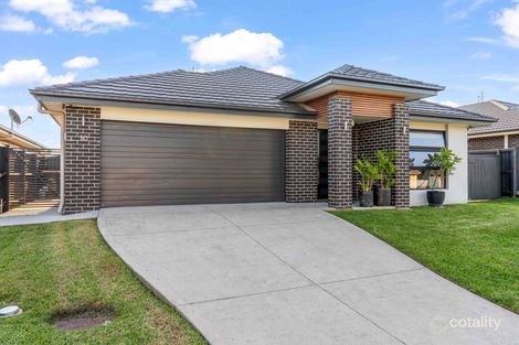 10 Triller St, Aberglasslyn, NSW 2320