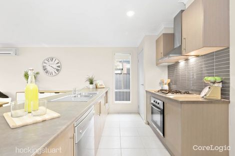 Property photo of 5 Marshall Terrace Point Cook VIC 3030