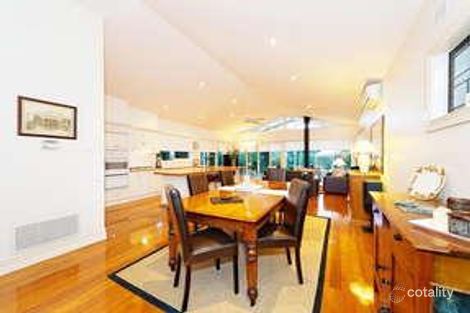 Property photo of 18 Bay Street Mordialloc VIC 3195