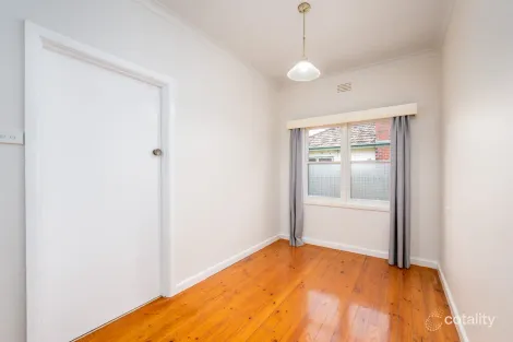 Property photo of 11 Esson Street Shepparton VIC 3630