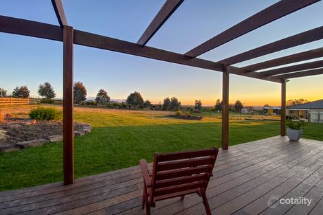 52 Donovans Way, Mansfield, VIC 3722