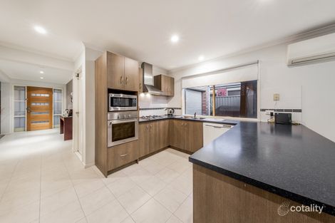 Property photo of 39 Bradford Drive Cranbourne East VIC 3977