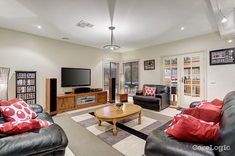 Property photo of 2/15 Arbroath Road Wantirna South VIC 3152