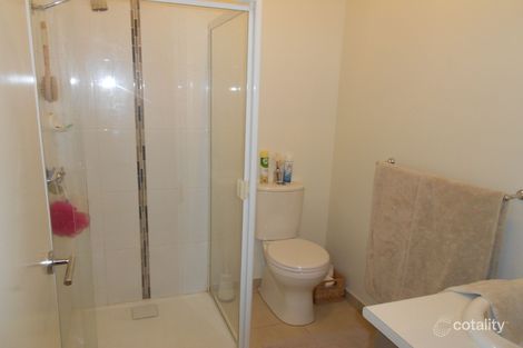 Property photo of 2/43 Ruby Place Werribee VIC 3030