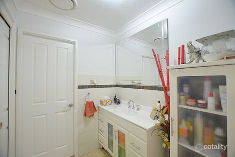 Property photo of 5 Norton Place Minto NSW 2566