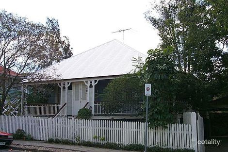 Property photo of 29 Llewellyn Street Kangaroo Point QLD 4169