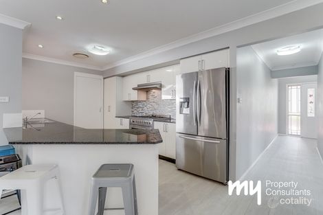 Property photo of 56 Fullerton Circuit St Helens Park NSW 2560