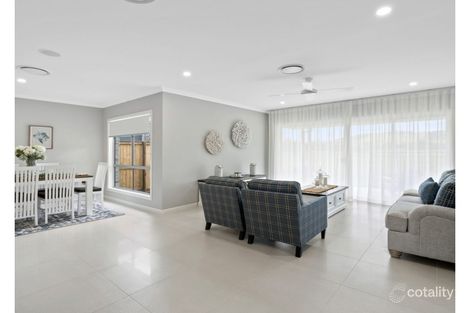 23 White Rock Dr, Redbank Plains, QLD 4301