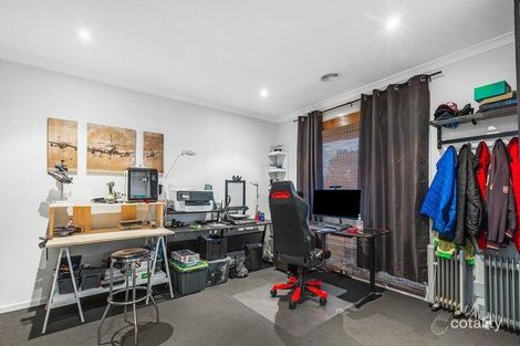 Property photo of 25 Regal Road Point Cook VIC 3030