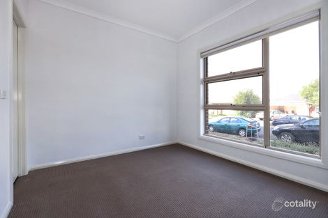 Property photo of 28 Pearl Drive Craigieburn VIC 3064