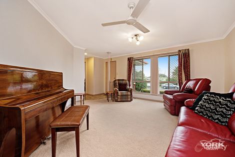 Property photo of 22 Bouganvillea Drive Middle Ridge QLD 4350
