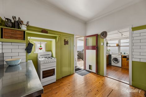 Property photo of 19 Nigel Street North Toowoomba QLD 4350