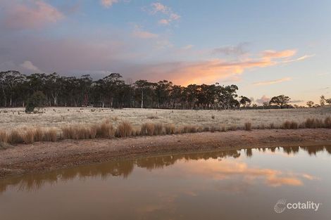 190 Christmas Reef Rd, Clydesdale, VIC 3461