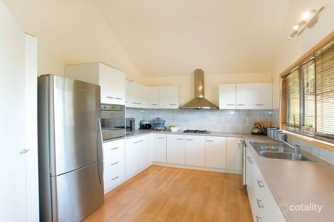 Property photo of 39 Easter Parade North Avoca NSW 2260