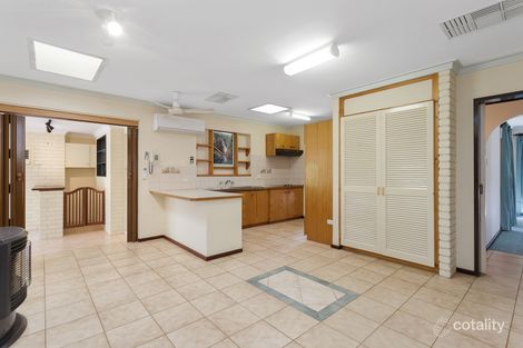 Property photo of 31 Manbari Crescent Wanneroo WA 6065