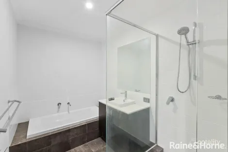 Property photo of 13 Calendula Loop Landsdale WA 6065