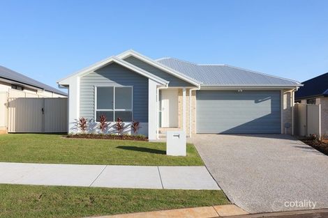 16 Lochie Dr, Redland Bay, QLD 4165