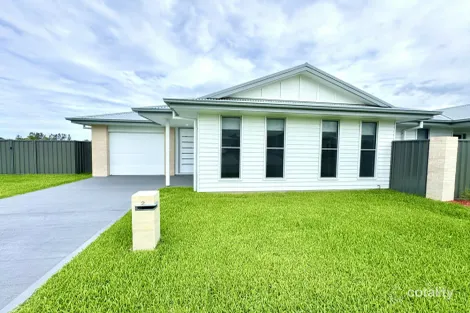 2 Barber Cl, Tallwoods Village, NSW 2430