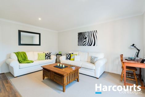 Property photo of 3 Lily Place Cranbourne VIC 3977