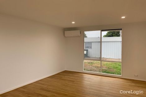 Property photo of 4 Moyston Court Meadow Heights VIC 3048