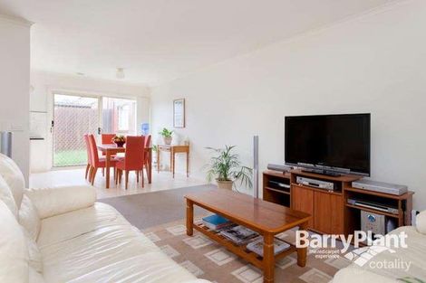 Property photo of 1/49A Dunblane Road Noble Park VIC 3174