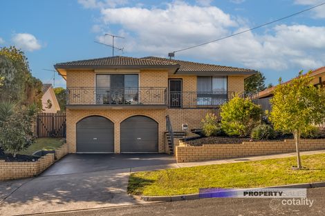 Property photo of 28 Smallburn Avenue Newborough VIC 3825