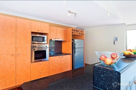 Property photo of 8 Surfside Crescent Pottsville NSW 2489