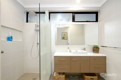 94 Blackwood Tce, Holder, ACT 2611