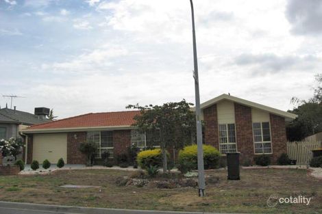 31 Salamander Dr, Taylors Lakes, VIC 3038