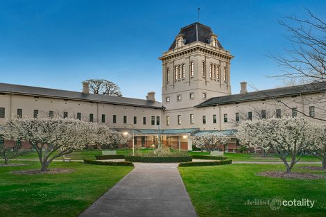 43 Wiltshire Dr, Kew, VIC 3101