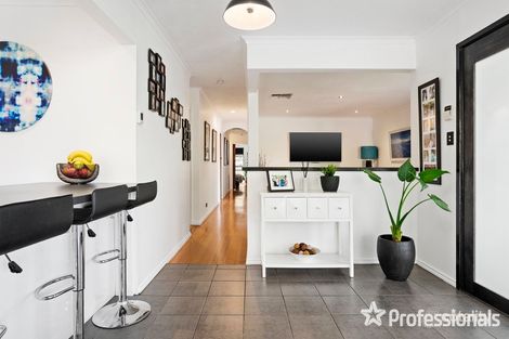 Property photo of 31 Orrong Road Mooroolbark VIC 3138