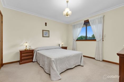 Property photo of 13 Roseberry Avenue Preston VIC 3072