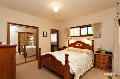 Property photo of 2 Timbertop Drive Mount Helen VIC 3350