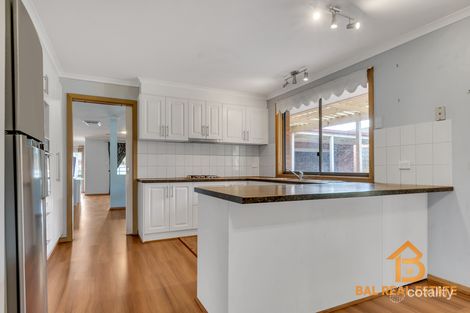 Property photo of 25 Trent Close Werribee VIC 3030
