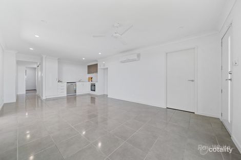 Property photo of 3/5-7 Soapstone Crescent Yarrabilba QLD 4207