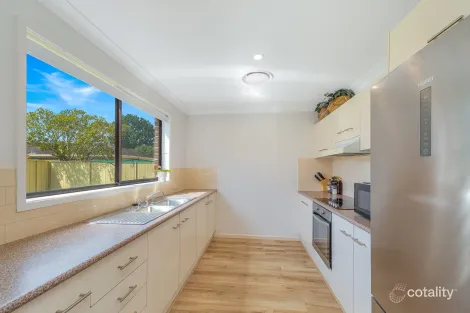 Property photo of 2/36 Treeview Place Mardi NSW 2259