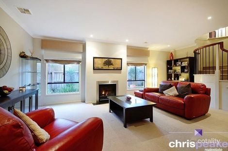 Property photo of 5 The Oval Berwick VIC 3806