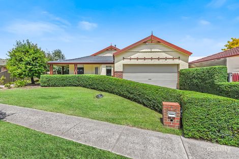 Property photo of 6 Delhuntly Rise Narre Warren South VIC 3805