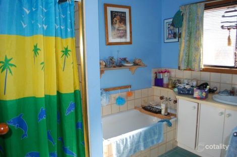 Property photo of 19 Paisley Crescent Mooroopna VIC 3629