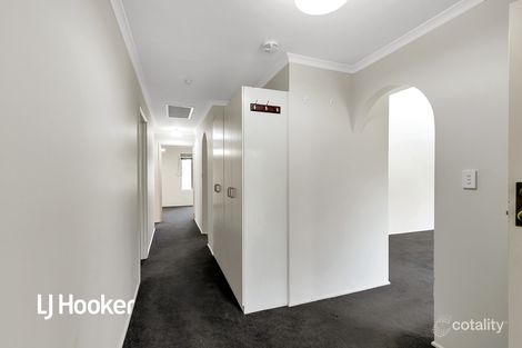 Property photo of 12 Prince Of Wales Court Wynn Vale SA 5127