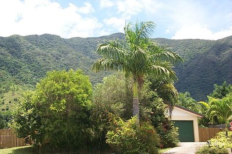 11 Ginger Cl, Redlynch, QLD 4870
