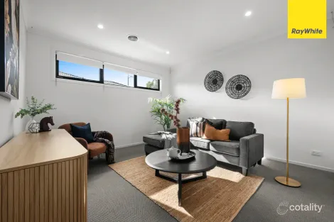 Property photo of 55 Marble Drive Cobblebank VIC 3338