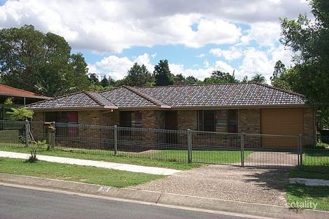 36 Parkroyal Cres, Regents Park, QLD 4118