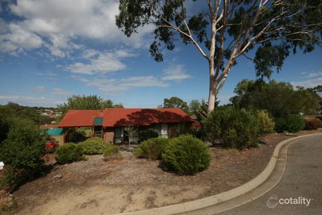 Property photo of 2 Baloo Court Aberfoyle Park SA 5159