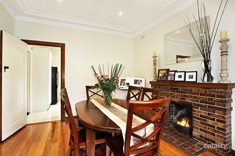 Property photo of 33 Cairnes Crescent Malvern East VIC 3145