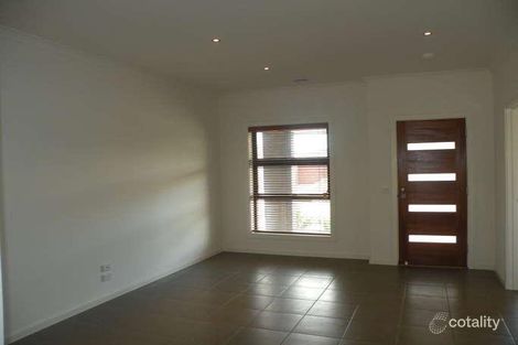 Property photo of 11 Nancarrow Drive Doreen VIC 3754